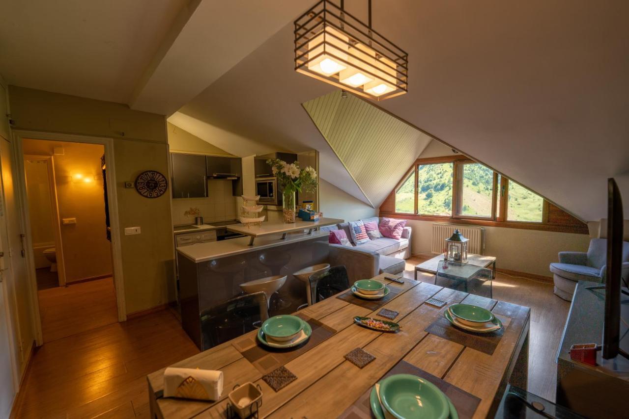 Apartamentos Formigal - Admite Mascotas - מראה חיצוני תמונה
